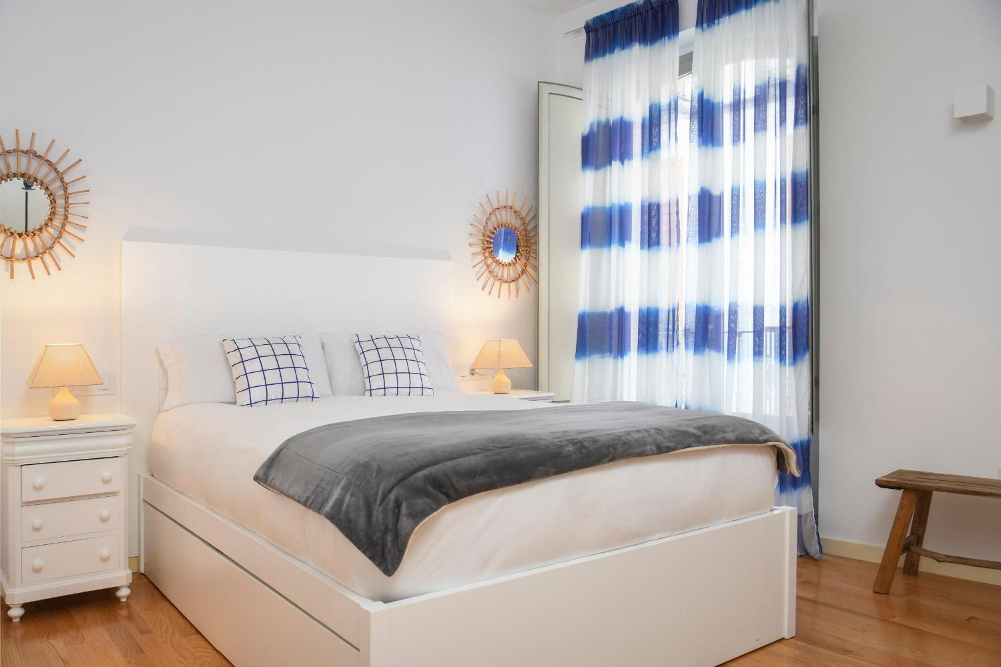 Magno Apartments Cervantes Севиля Екстериор снимка